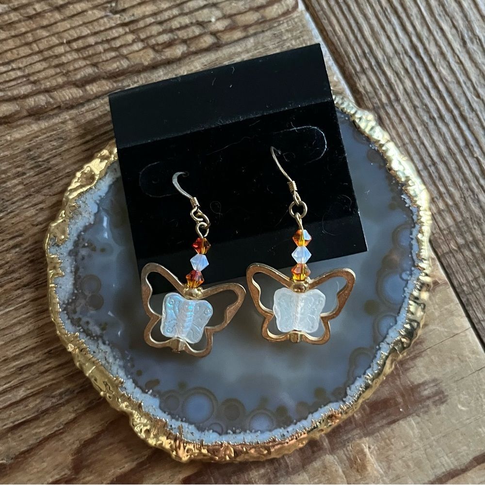 Cute Butterfly Dangle Earrings - NWT